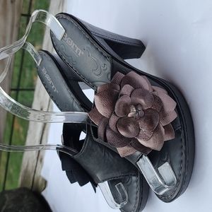 Born ladies leather heeled sandals with flowers accent